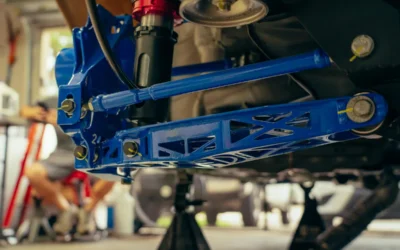 Peugeot 206 gearbox linkage disassembly - photo par FBO Media