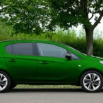 Opel Corsa tire pressure - photo par Mike Bird